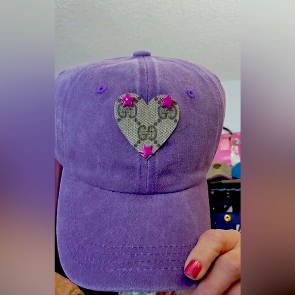 Up cycled cap - Picture 3 of 3